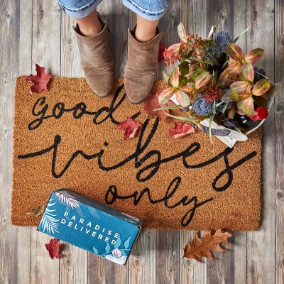 Paradise Delivered Coupon: 40% Off First Box of Vacation Inspired Box!