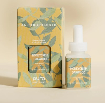 Pura August 2025 Fragrance of The Month: Honeycrisp Oakwood from Anthropologie!